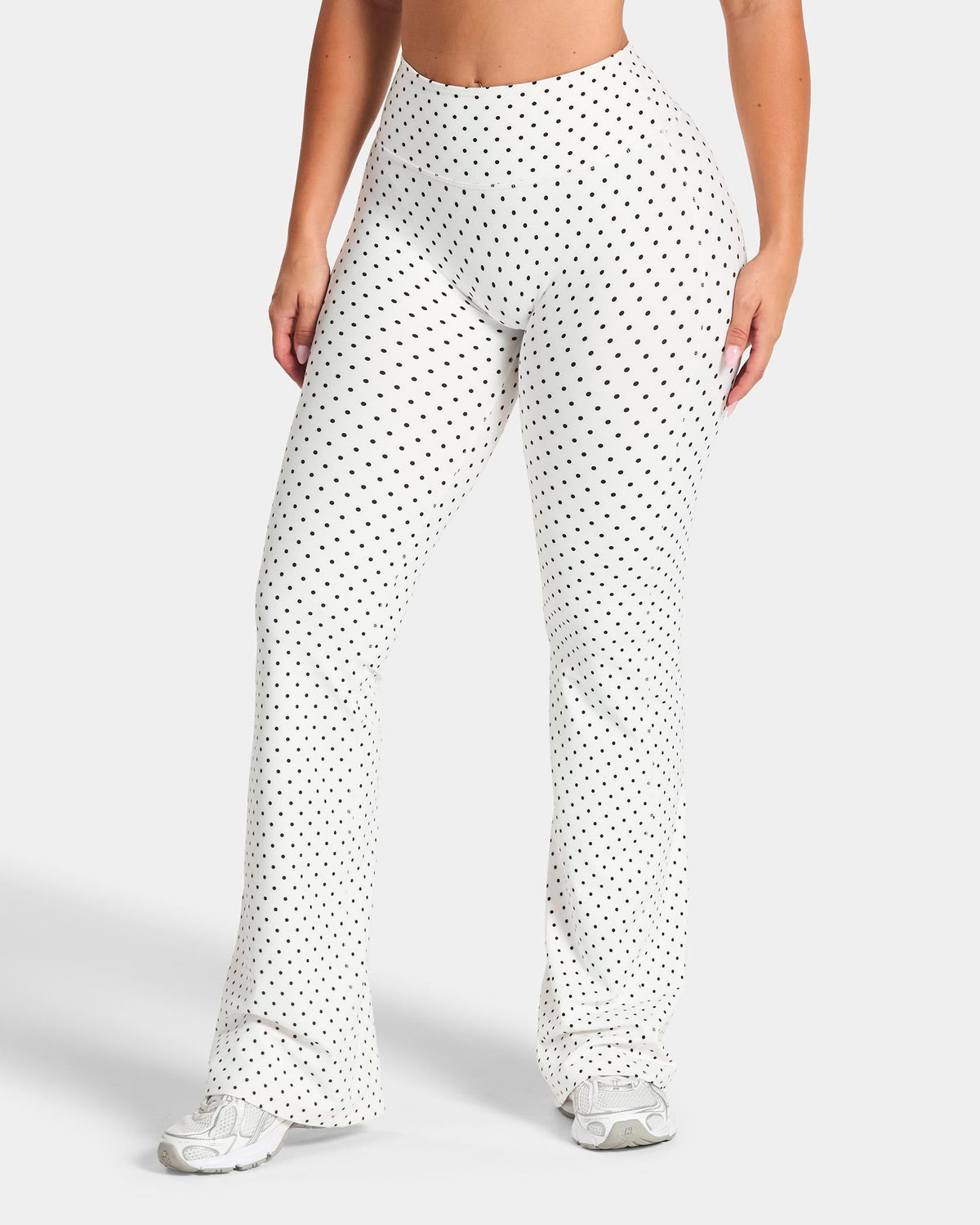 Legging évasé à coupe longue Allrounder « pois sur fond blanc »