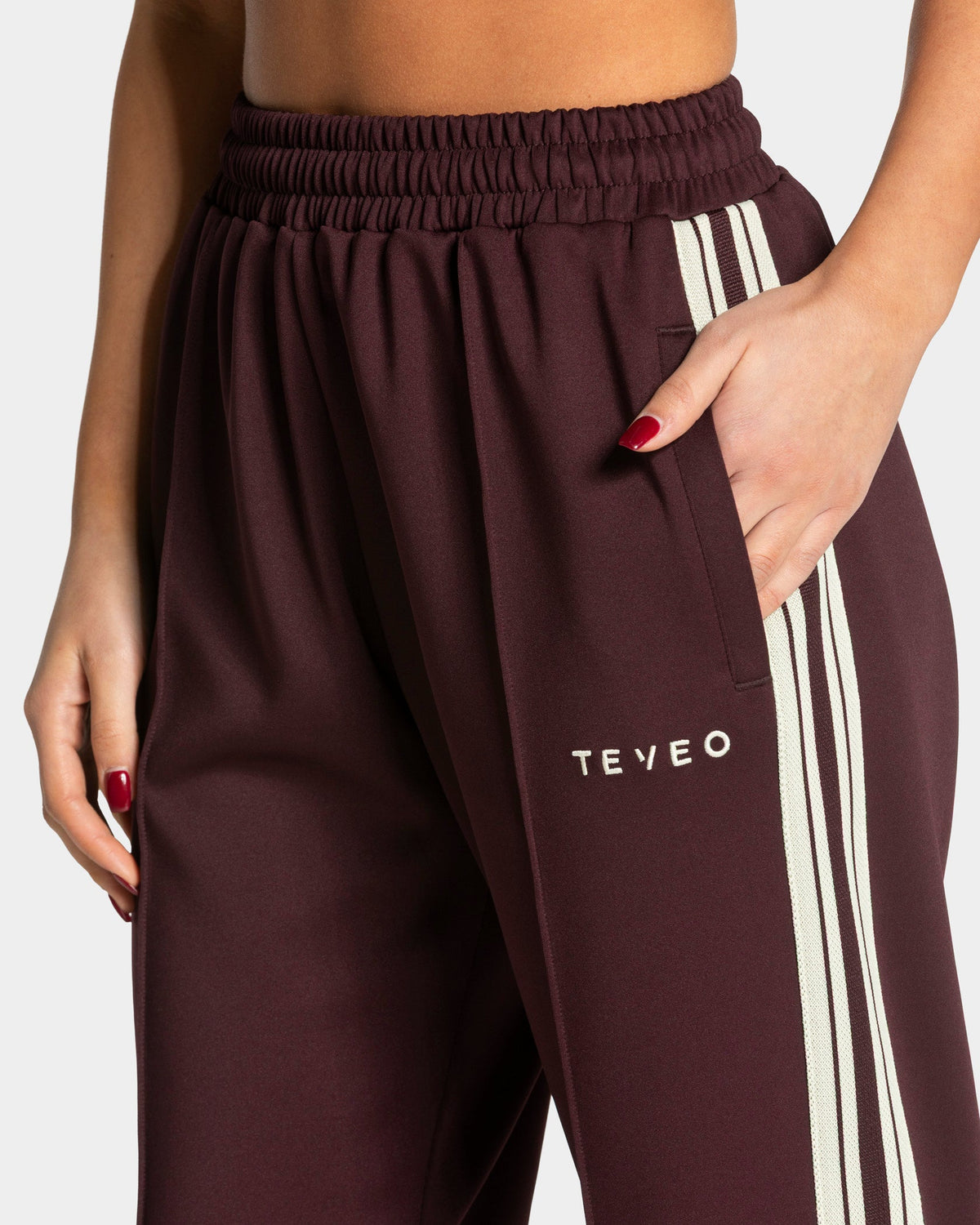 Pantalon de jogging Straight Leg Club « Merlot »