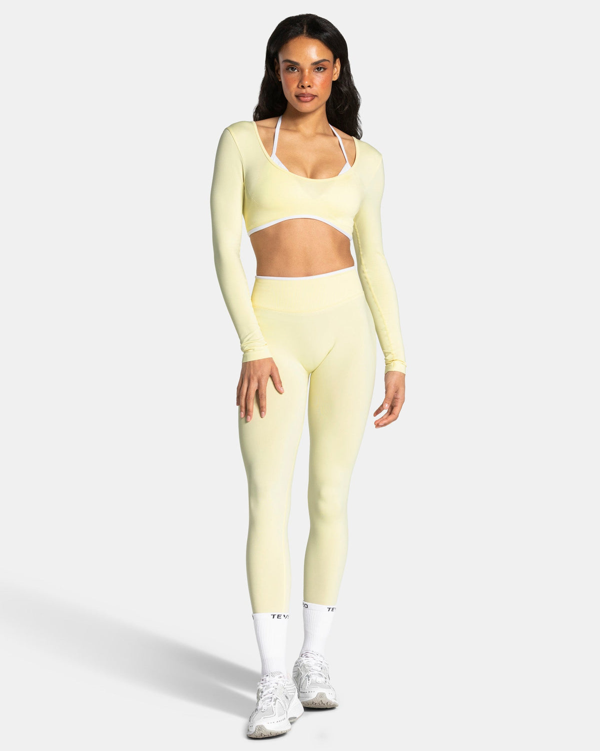 Haut à manches longues Contrastline « Butter Yellow »