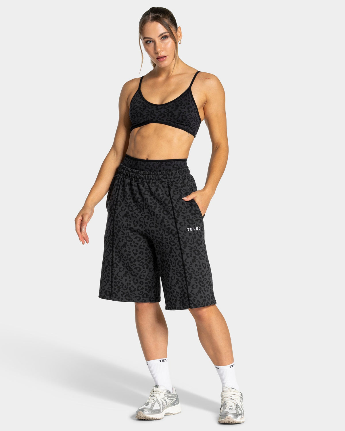 Jort oversize Contrastline « Léopard noir »