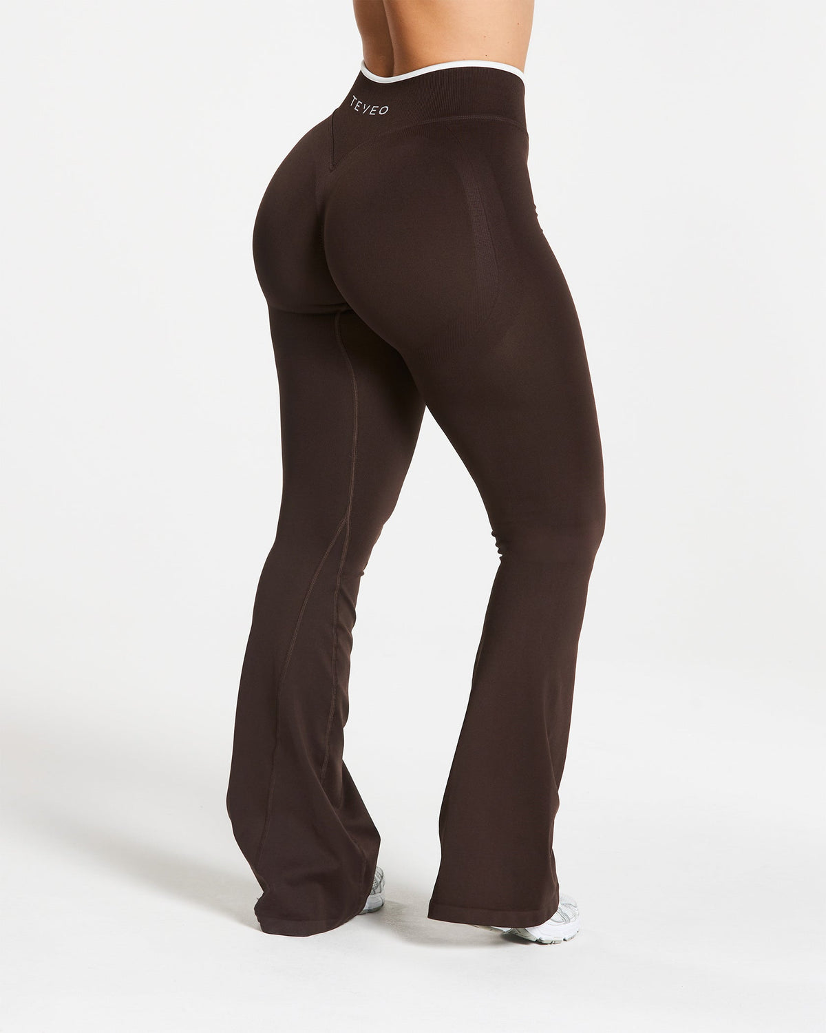 Legging évasé à coupe longue Sculpt Scrunch Contrastline « Espresso »