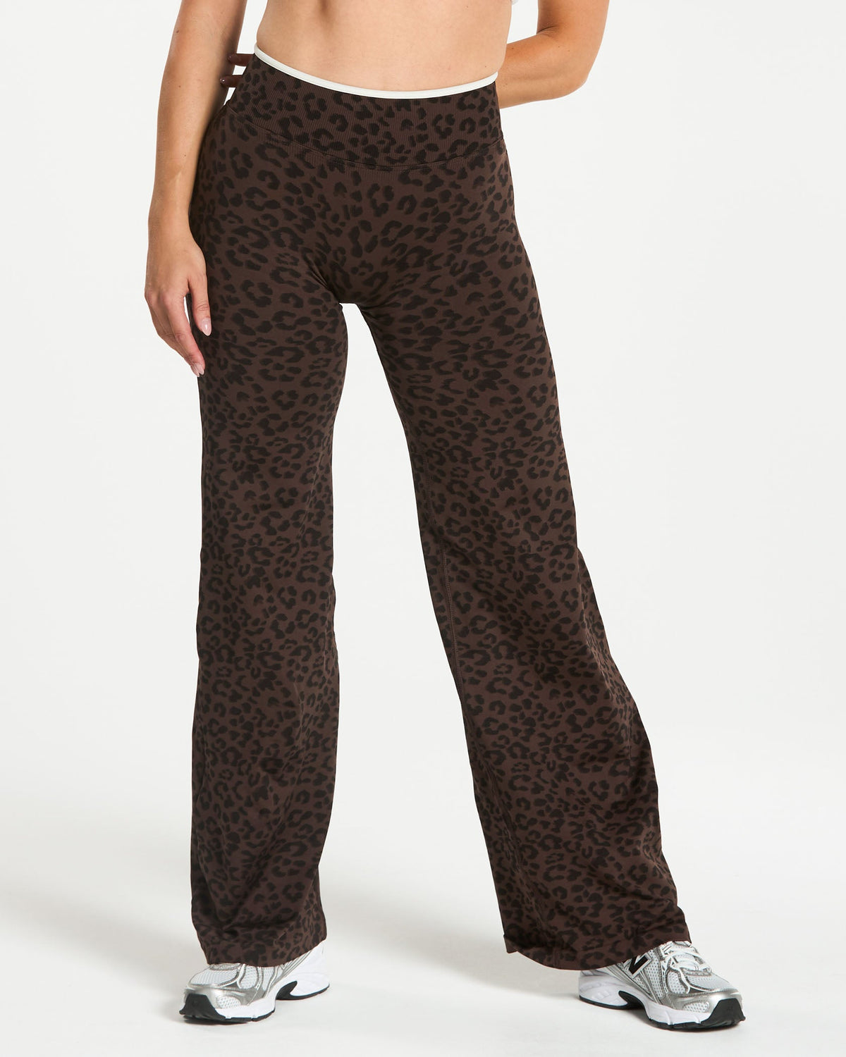 Pantalon Straight Leg Sculpt Scrunch Contrastline coupe longue « Léopard Espresso »
