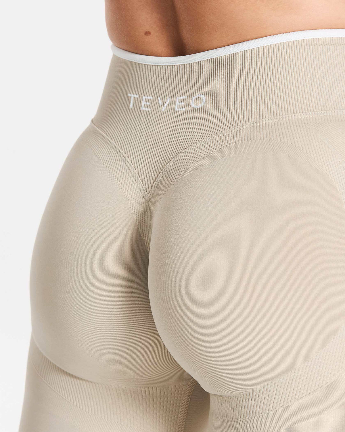 Legging évasé à coupe longue Sculpt Scrunch Contrastline « Cream »