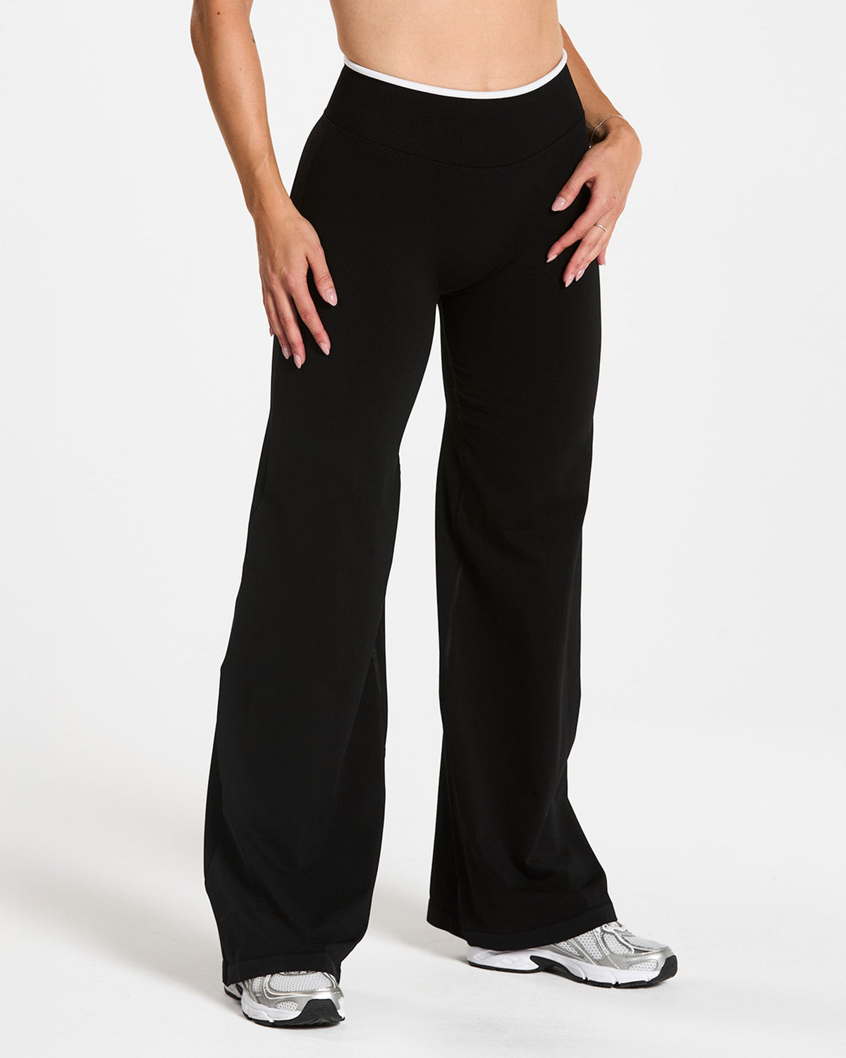 Pantalon Straight Leg Sculpt Scrunch Contrastline coupe longue « noir »