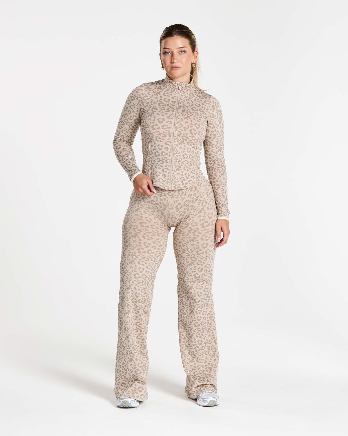 Veste de sport zippée sculptante Contrastline « Léopard Cream »