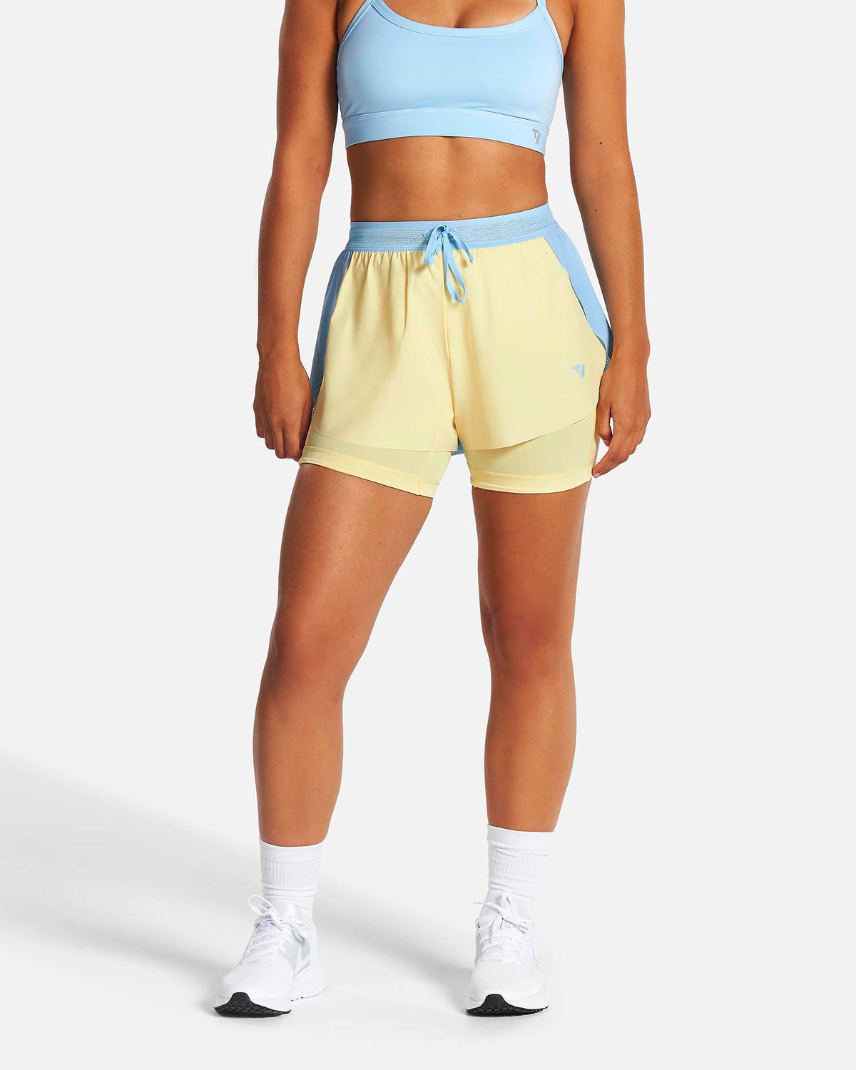 Short 2-en-1 RUN 5 pouces « Ice Blue - Butter Yellow »